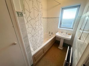 Photo 9- click for photo gallery